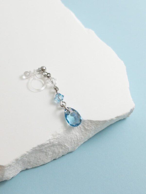 tohu-invisible-clip-on-earrings-crystal-d001b-blue2 澄海.無痛耳夾