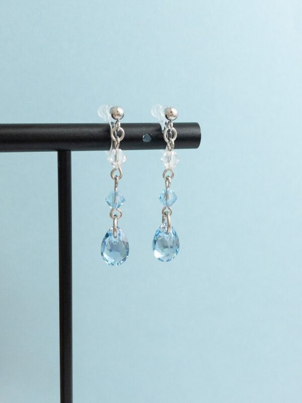 tohu-invisible-clip-on-earrings-crystal-d001b-blue7 澄海.無痛耳夾