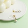 tohu-invisible-clip-on-earrings-crystal-d007g-gold2 雪人・無痛耳夾