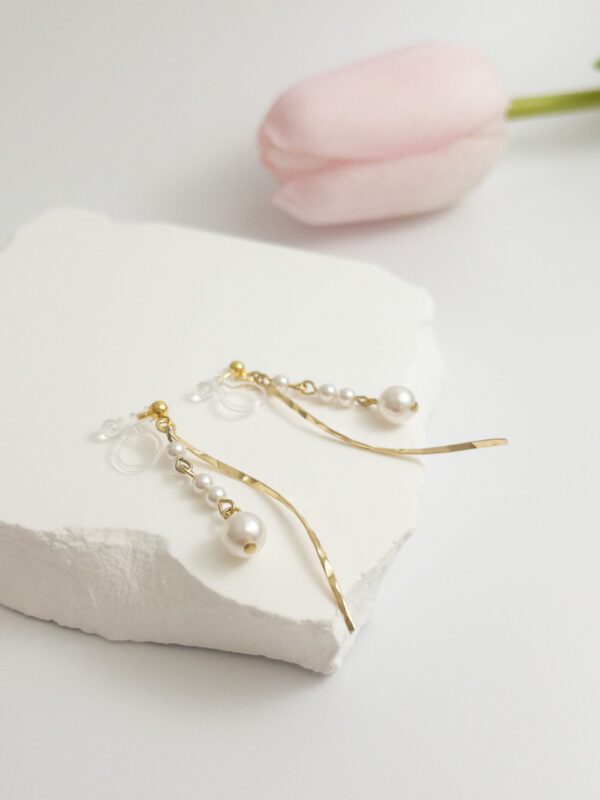 tohu-invisible-clip-on-earrings-pearl-d006g-gold5 銀河・無痛耳夾