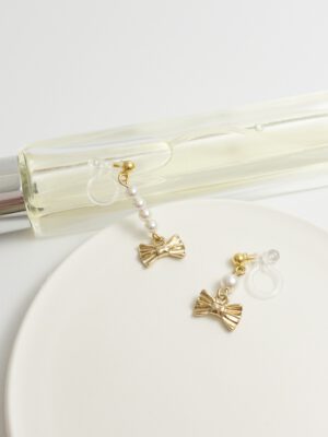 tohu-invisible-clip-on-earrings-pearl-s005g-gold-bow3 法式緞帶.無痛耳夾