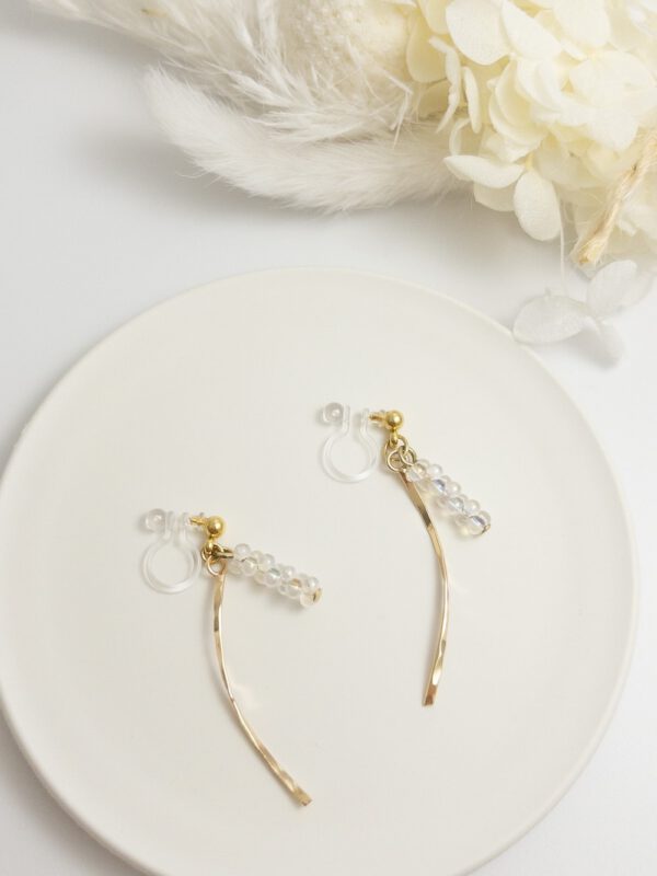 tohu-invisible-clip-on-earrings-s006g-gold1 微光流線・無痛耳夾